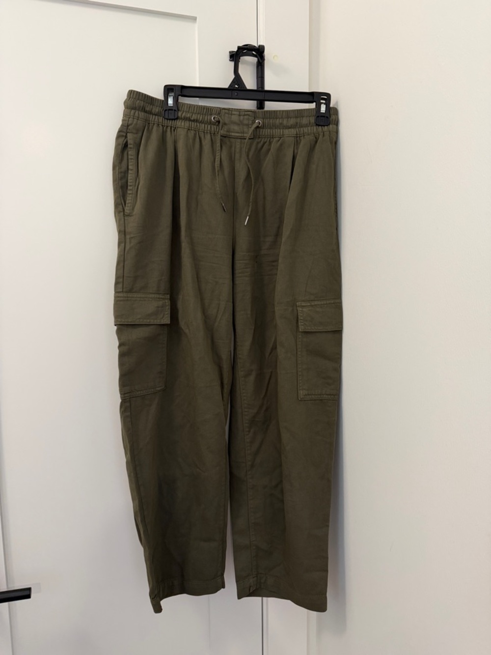 Gap Olive Cargo Drawstring Pants